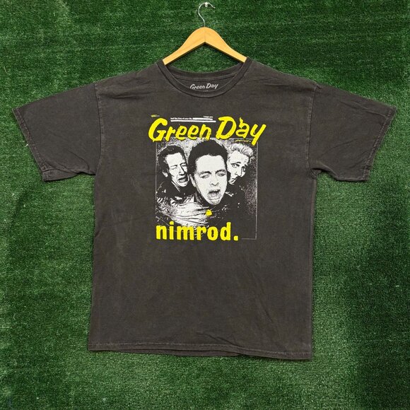 Urban Outfitters Other - Green Day Nimrod Crying Tshirt size large
